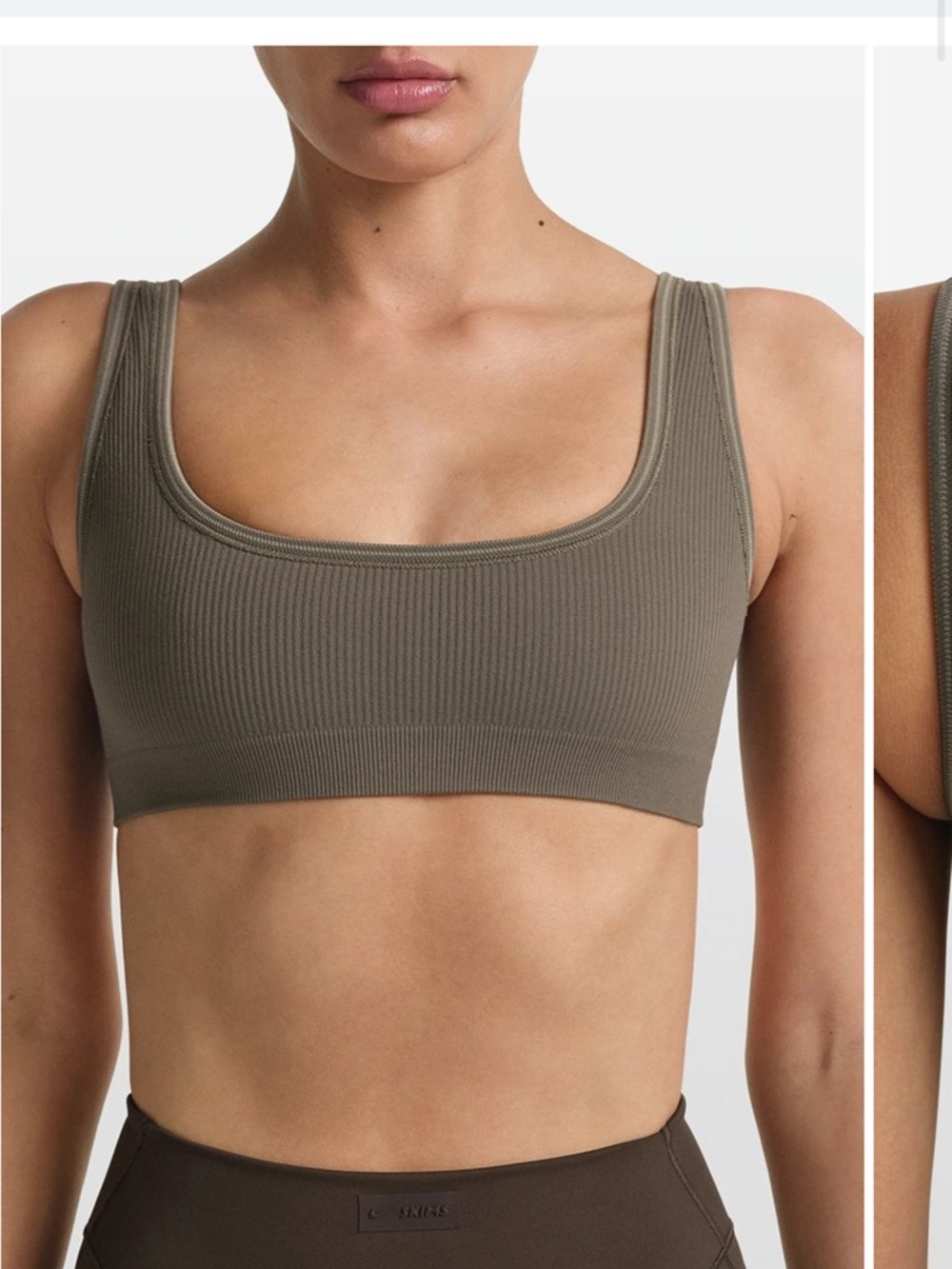 NikeSKIMS Ribbed seamless micro scoop bra
